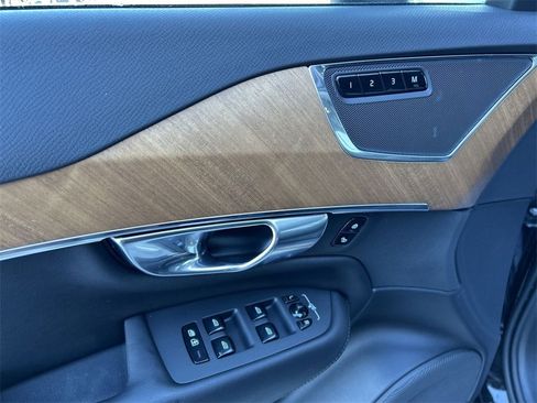 Certified 2023 Volvo XC90 B5 Plus image 16