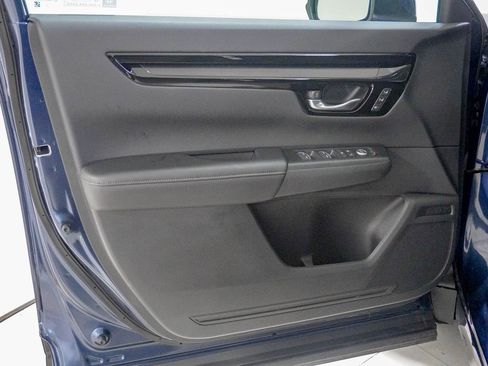 Certified 2025 Honda CR-V EX-L image 17