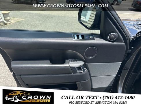 Used 2019 Land Rover Range Rover Sport Supercharged AWD/4WD image 17