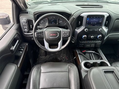 Used 2020 GMC Sierra 2500 SLT w/ SLT Premium Plus Package image 27
