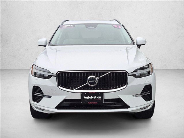 Used 2023 Volvo XC60 B5 Core w/ Climate Package FWD image 2