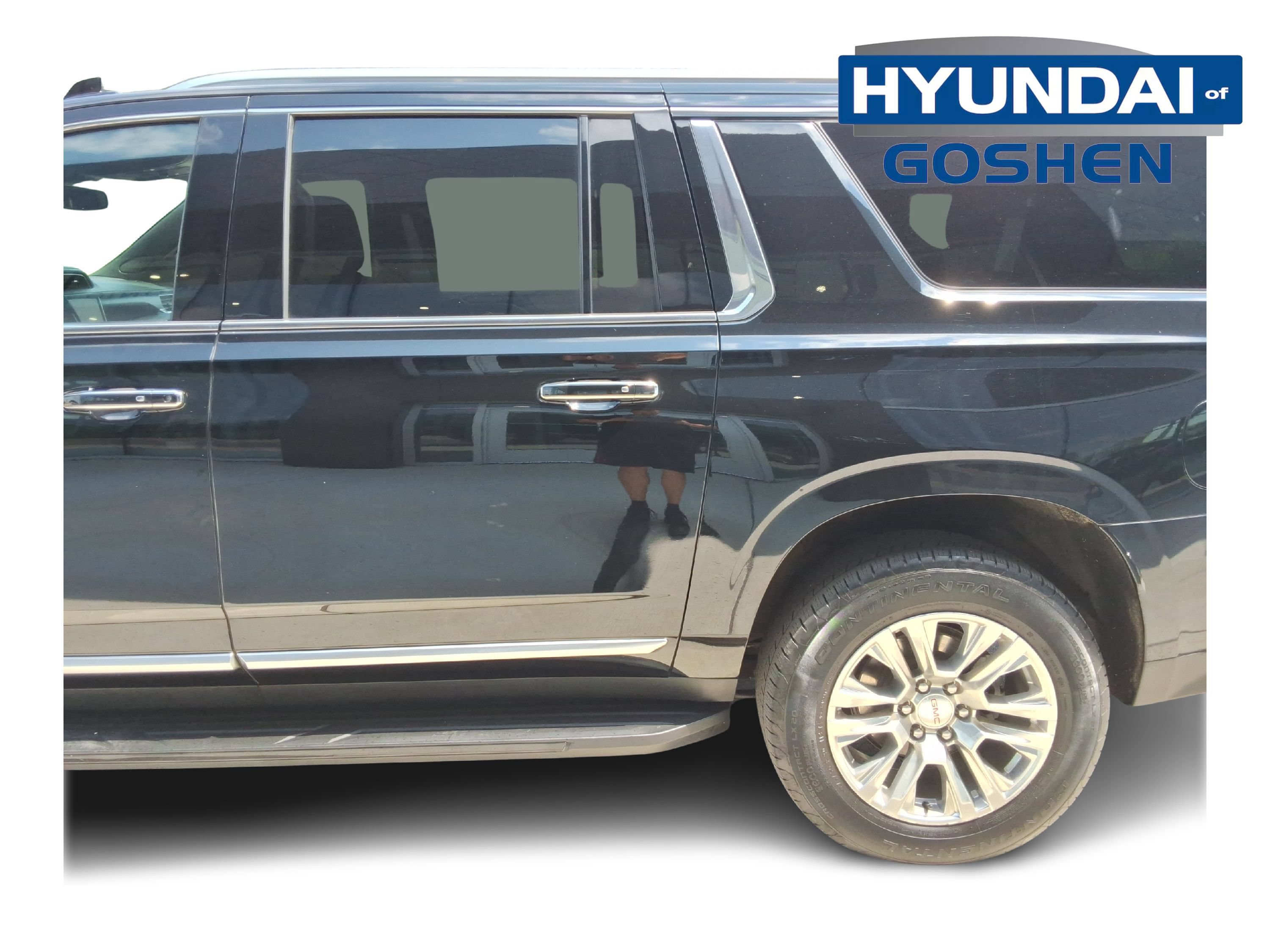Used 2024 GMC Yukon XL Denali AWD/4WD image 6