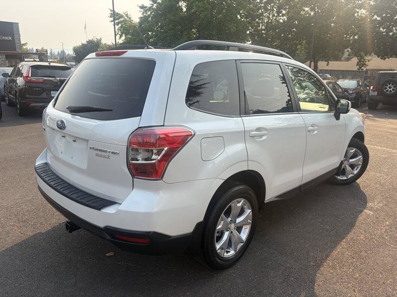 Used 2014 Subaru Forester 2.5i Premium w/ All-Weather Package AWD/4WD image 4