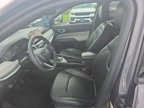 Used 2024 Jeep Compass Limited AWD/4WD image 5