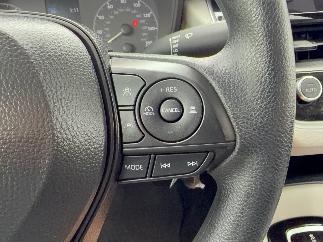 Certified 2024 Toyota Corolla LE FWD image 19