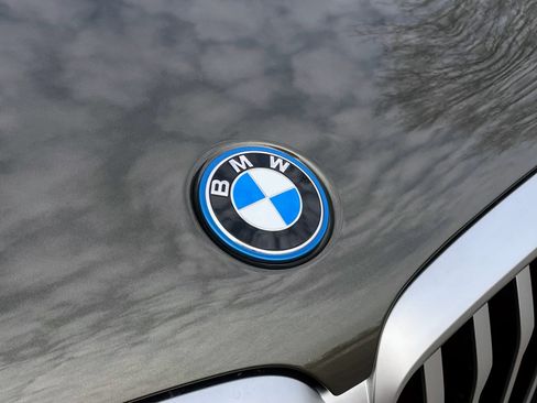 Used 2024 BMW X5 xDrive50e w/ M Sport Package image 22