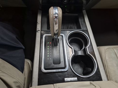 Used 2014 Ford Expedition Limited w/ Equipment Group 301A RWD image 31