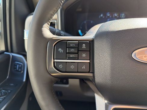 New 2026 Ford F250 Platinum w/ Platinum Plus Package image 27