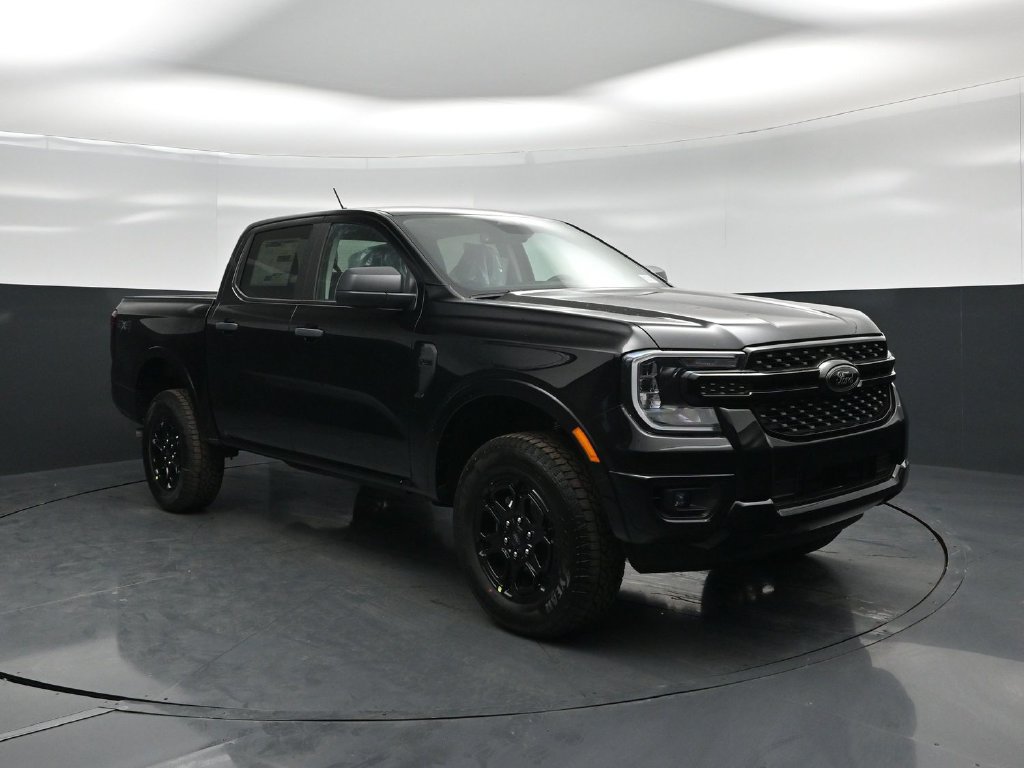 New 2026 Ford Ranger XLT w/ Black Appearance Package AWD/4WD image 52