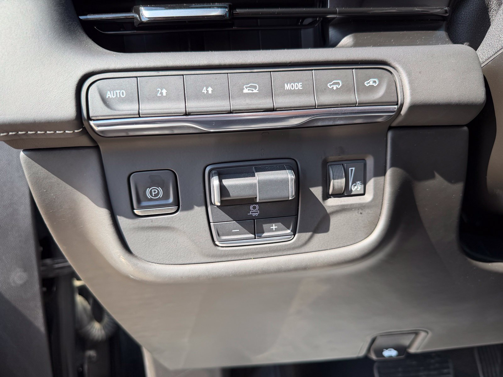 Used 2021 Cadillac Escalade Sport Platinum AWD/4WD image 21