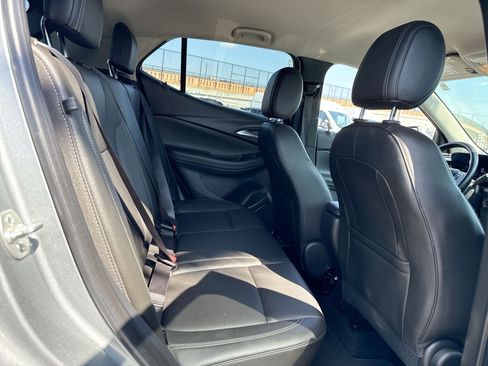 Used 2024 Buick Encore GX Sport Touring FWD image 92