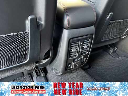 Used 2026 Dodge Durango GT image 10