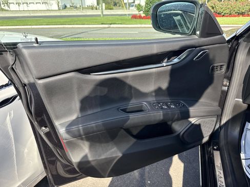 Used 2022 Maserati Ghibli Modena Q4 image 7