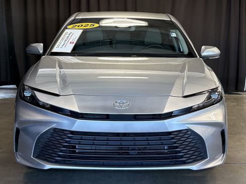Certified 2025 Toyota Camry LE w/ Convenience Package image 3
