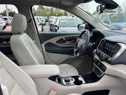 Certified 2023 GMC Terrain Denali w/ Denali Premium Package AWD/4WD image 16