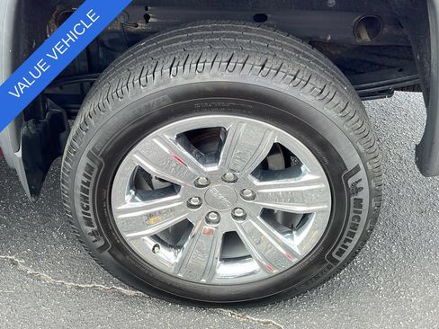 Used 2018 GMC Sierra 1500 SLT AWD/4WD image 22