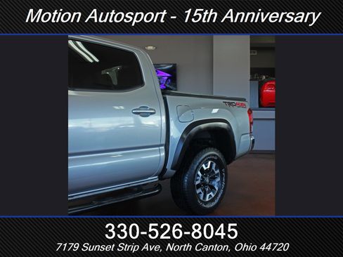 Used 2019 Toyota Tacoma TRD Off-Road image 45