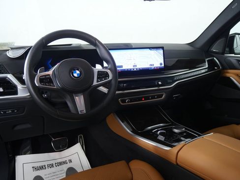Used 2026 BMW X5 sDrive40i image 19