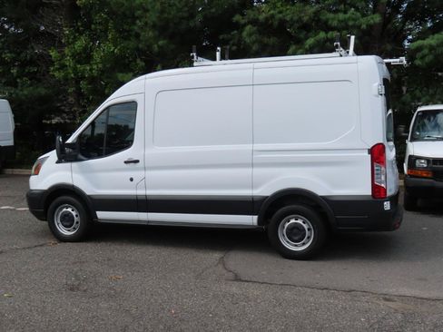 Used 2017 Ford Transit 150 130 Medium Roof RWD image 3