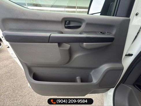 Used 2016 Nissan NV 1500 SV image 17