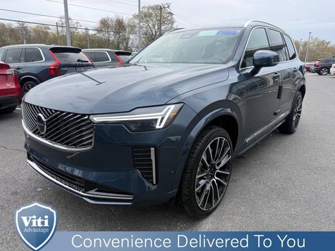 New 2026 Volvo XC90 B6 Plus w/ Protection Package Premier AWD/4WD image 4