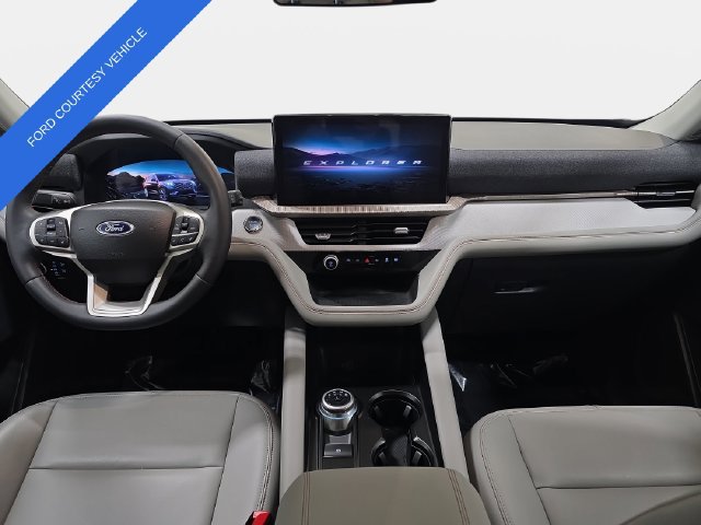 Used 2026 Ford Explorer Active w/ Active Comfort Package AWD/4WD image 10