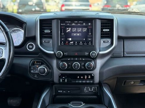 Used 2019 RAM 1500 Big Horn AWD/4WD image 26