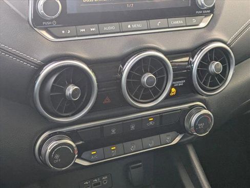 Used 2022 Nissan Sentra SV w/ Trunk Package image 11