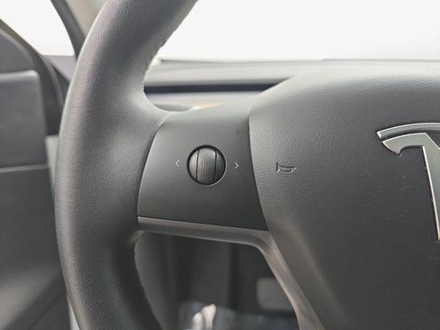Used 2020 Tesla Model Y Long Range AWD/4WD image 14