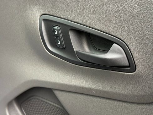 Used 2021 Ford Transit 250 Low Roof AWD image 31