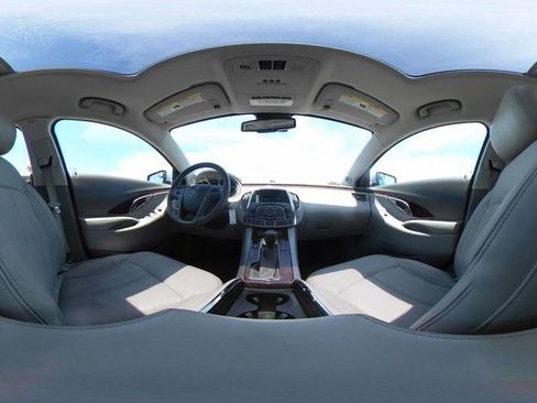 Used 2010 Buick LaCrosse CXL FWD image 27