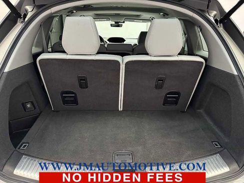 Used 2019 Acura MDX SH-AWD image 17