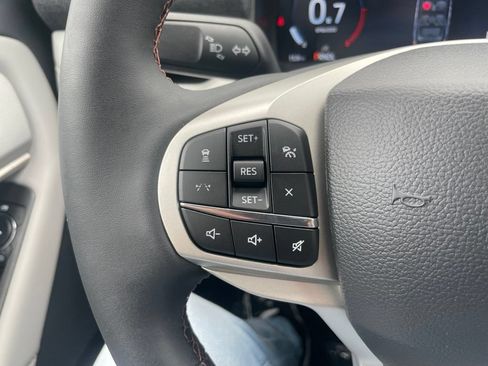 New 2026 Ford Explorer Active w/ Active Comfort Package AWD/4WD image 22
