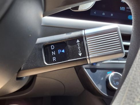 Used 2024 Hyundai Sonata SEL FWD image 21