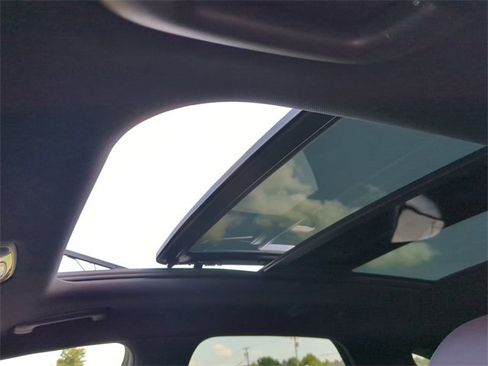 Used 2024 Genesis GV70 2.5T w/ Advanced Package image 19