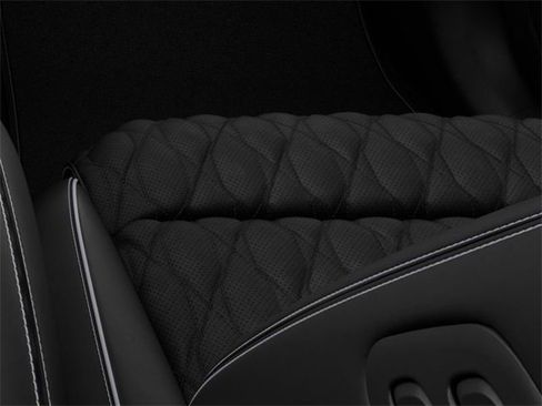 Used 2025 Genesis GV70 3.5T Sport w/ Sport Advanced Package image 16