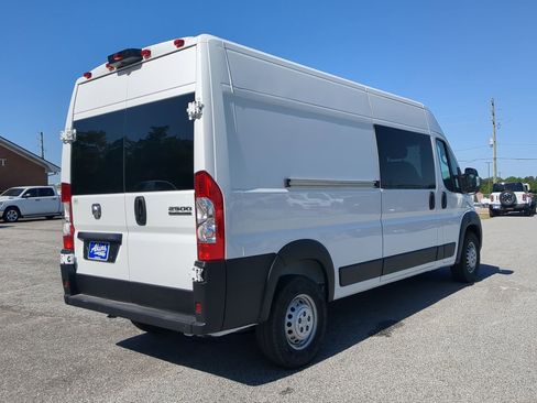 New 2026 RAM ProMaster 2500 w/ Premium Convenience Group image 3