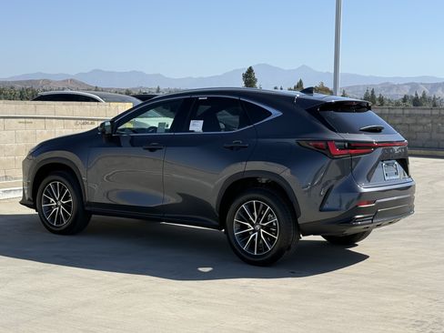 New 2026 Lexus NX 350h AWD w/ Premium Package image 10
