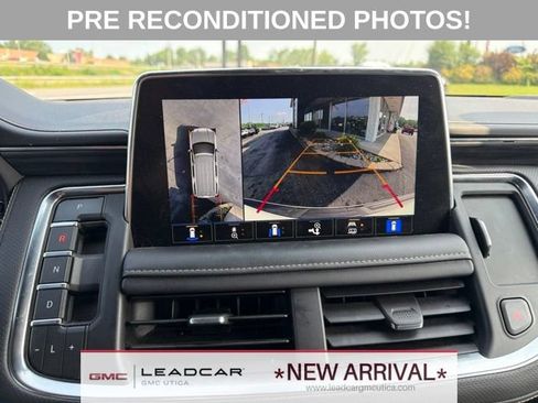 Used 2021 GMC Yukon XL SLT w/ Rear Media and Nav Package AWD/4WD image 29