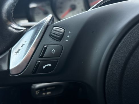 Used 2015 Porsche Panamera 4S image 33