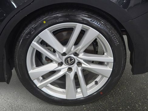 Used 2023 Lexus IS 300 w/ Comfort Package RWD image 29