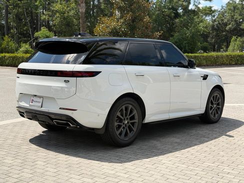 Used 2023 Land Rover Range Rover Sport SE Dynamic AWD/4WD image 13