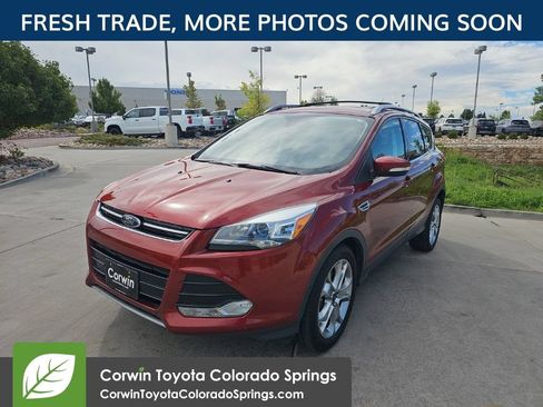 Used 2014 Ford Escape Titanium w/ Equipment Group 401A AWD/4WD image 9