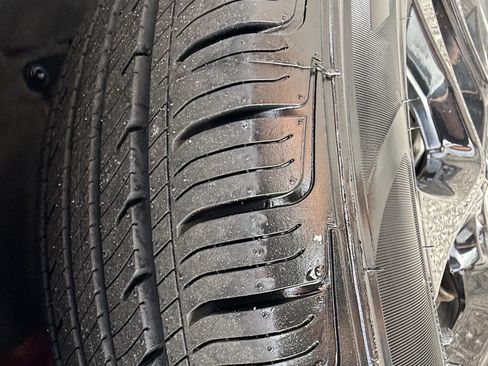 Certified 2025 Honda HR-V Sport image 17