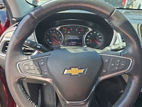 Used 2020 Chevrolet Equinox Premier AWD/4WD image 2