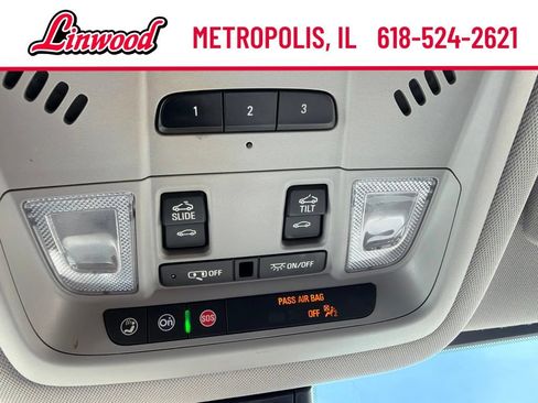 Used 2023 GMC Acadia AT4 w/ Preferred Package AWD/4WD image 28