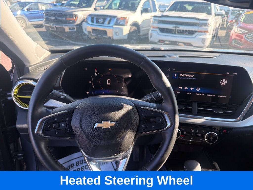 Used 2024 Chevrolet Trax LT w/ Driver Confidence Package FWD image 21