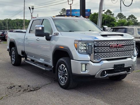 Used 2020 GMC Sierra 2500 Denali w/ Denali Ultimate Package image 2