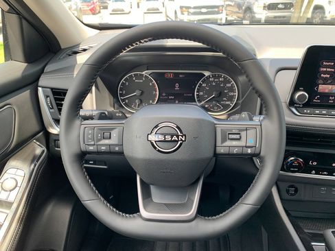 New 2026 Nissan Rogue Dark Armor FWD image 10