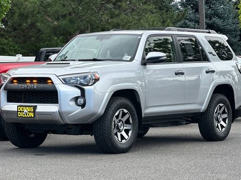 Used 2019 Toyota 4Runner TRD Off-Road Premium AWD/4WD image 8